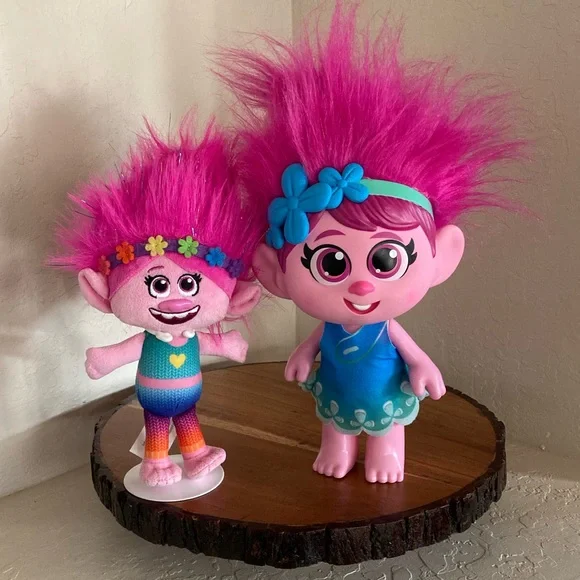 Dreamworks Toys Dreamworks Trolls World Tour Poppy Doll